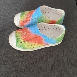 Toddler natives size 9